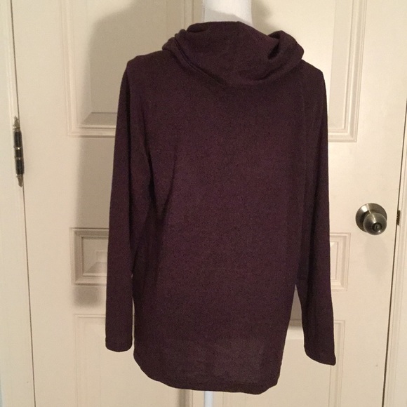 Gloria Vanderbilt Turtleneck Sweater - Picture 2 of 6